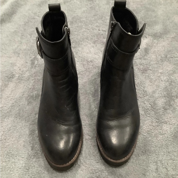 BLONDO Dahlia Black Nubuck Leather Waterproof Bootie Women's Size 8M - Picture 6 of 9